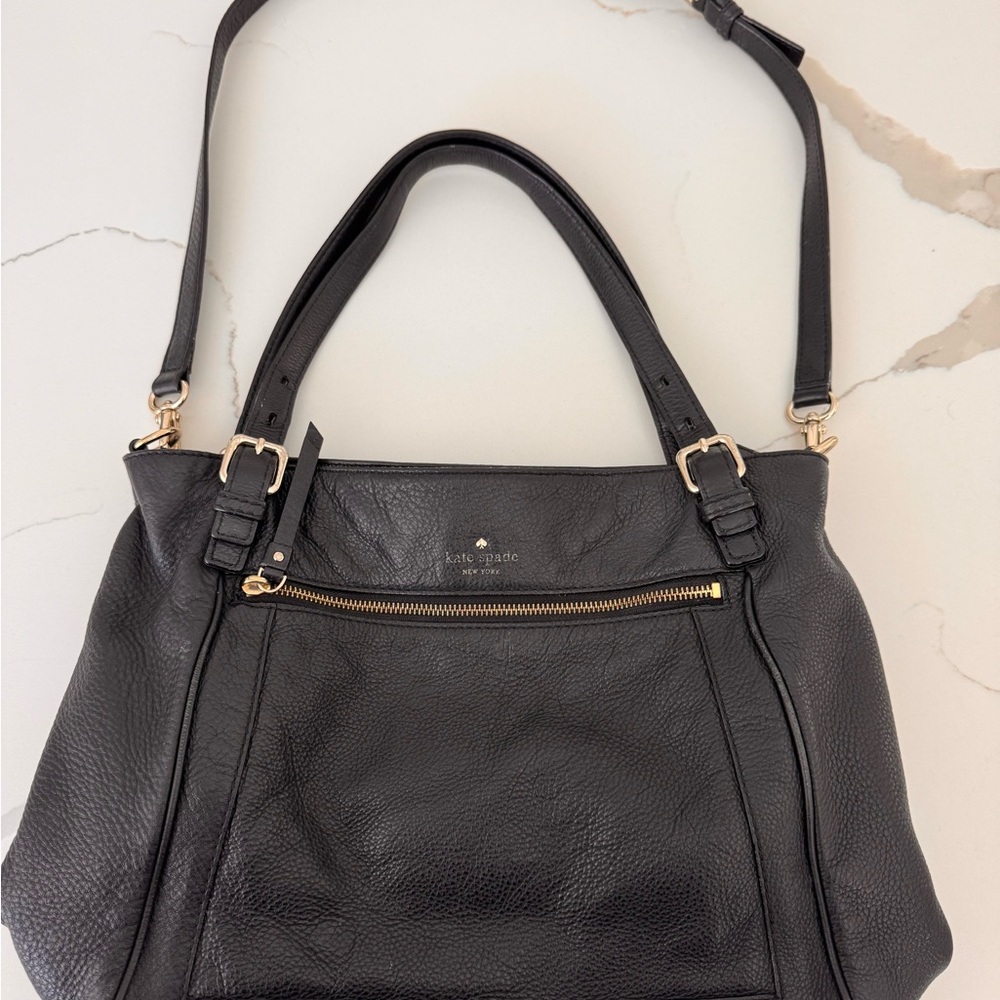 kate spade Black Leather Shoulder Bag with Gold Hardware and Detachable Strap